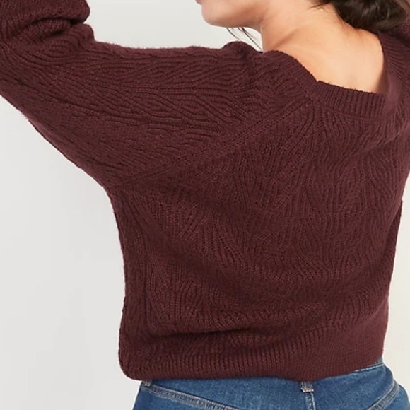 Lightweight Cable-Knit Sweater for Women - Picture 2 of 9